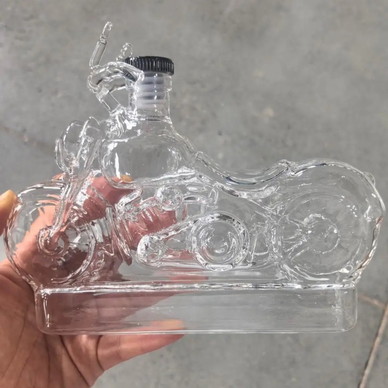 Whiskykaraf in motorfietsstijl - Glass Decanter Whiskey recensie en prijs
